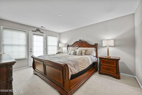 87 Deepwater Circle Manalapan NJ 07726