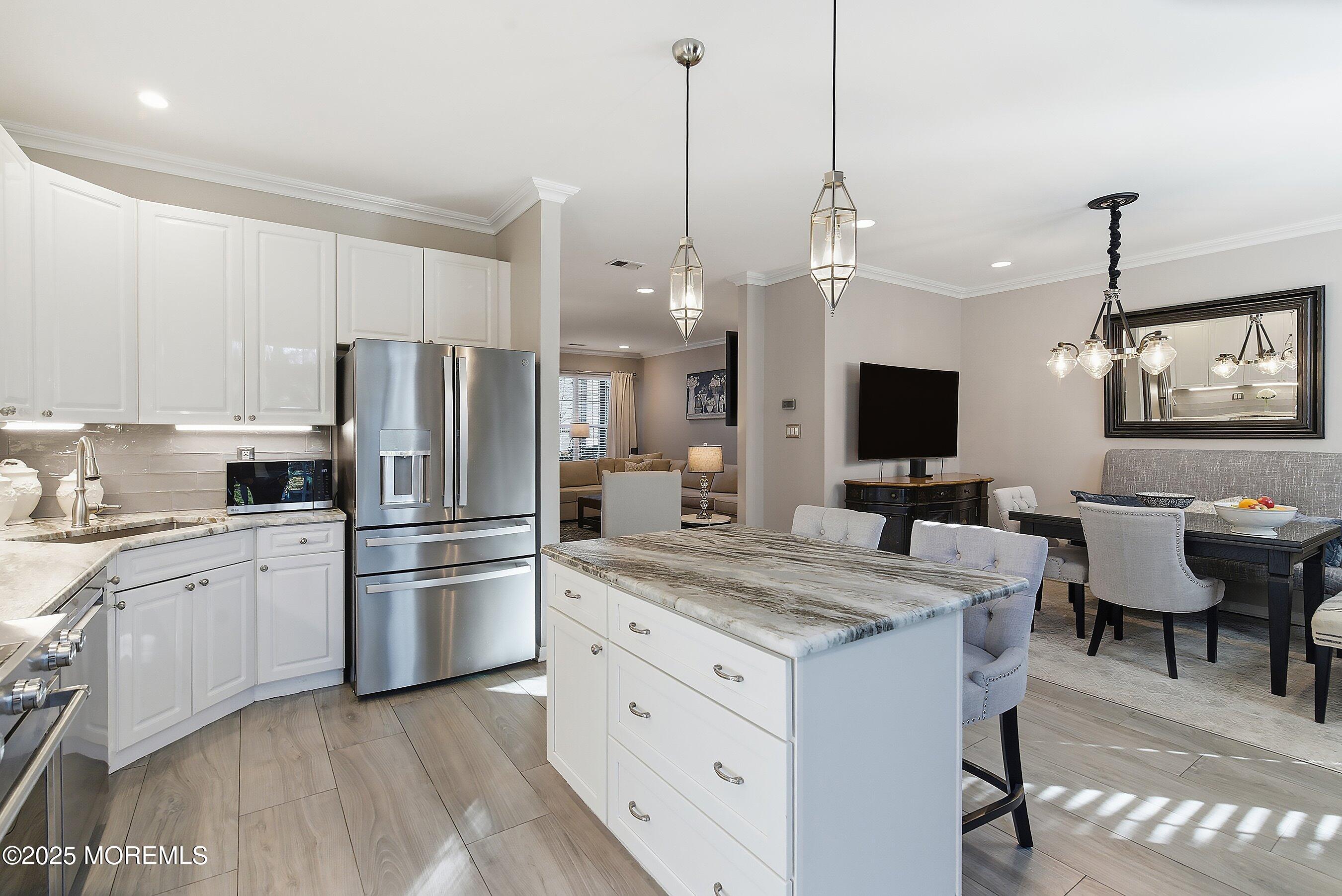113 Persimmon Lane Holmdel NJ 07733