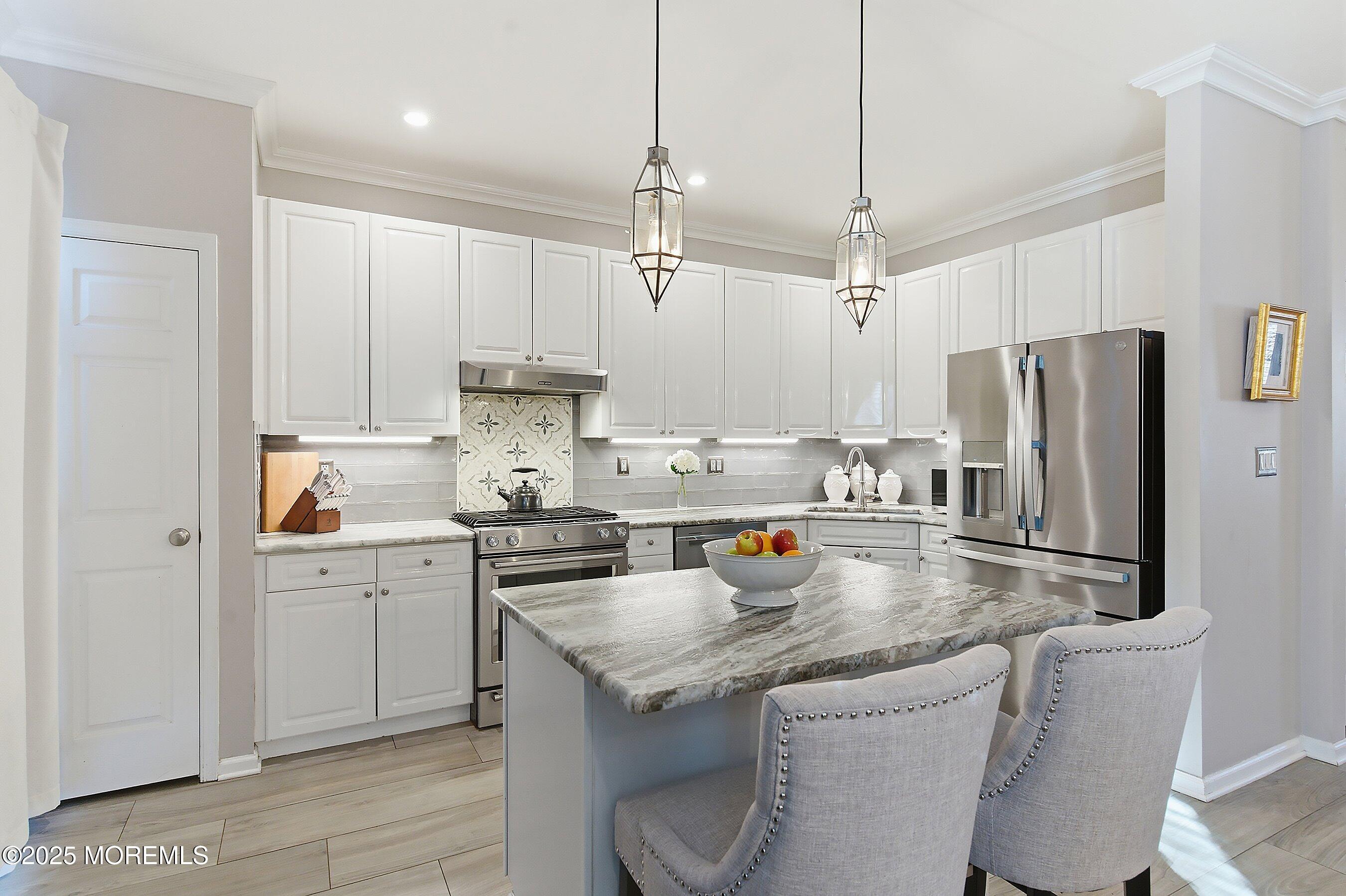 113 Persimmon Lane Holmdel NJ 07733