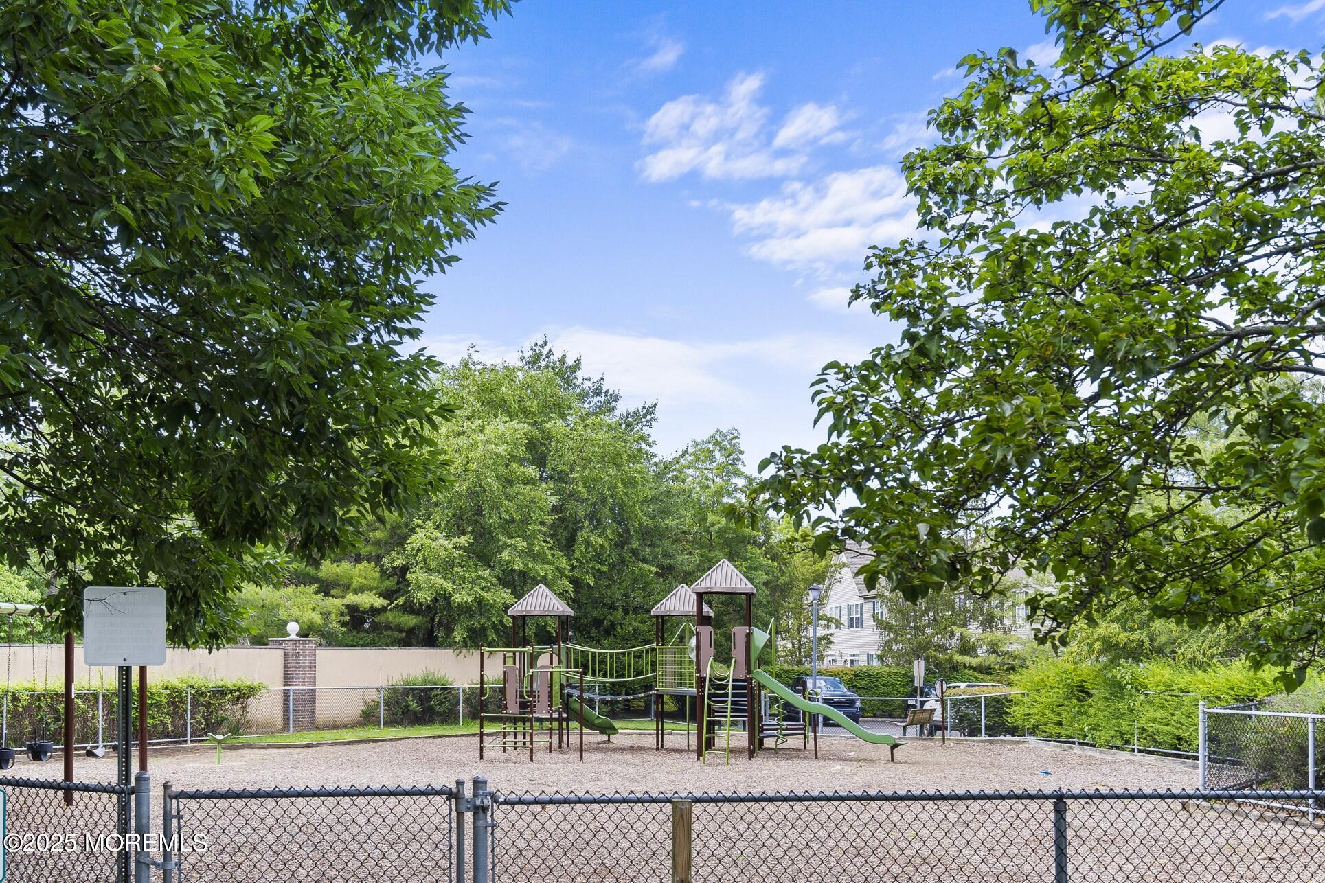 113 Persimmon Lane Holmdel NJ 07733