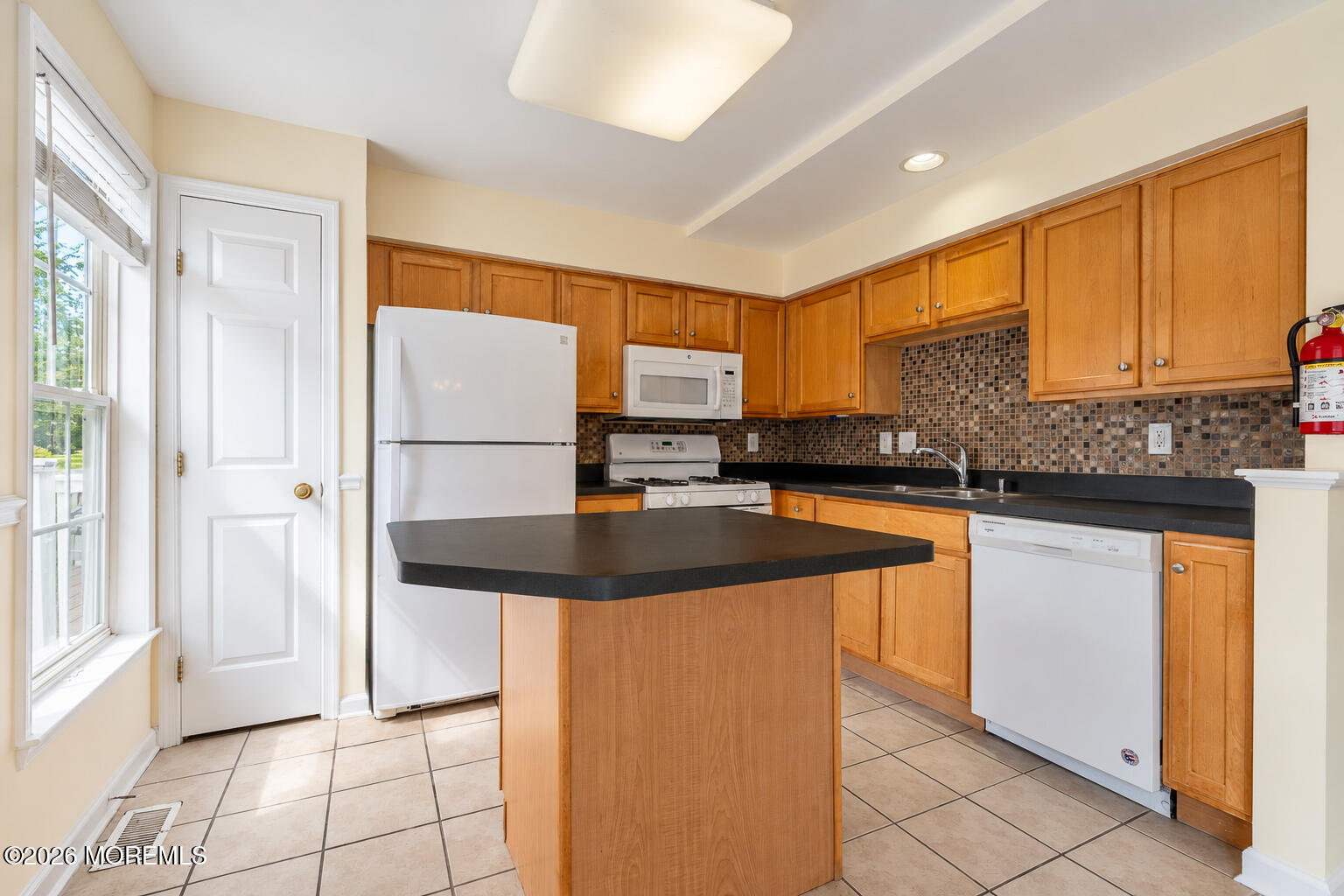 14 Abby Road Farmingdale NJ 07727