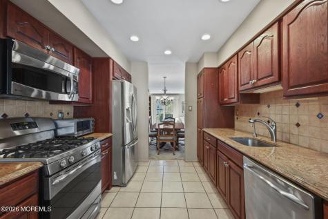 33 Culford Place Morganville NJ 07751
