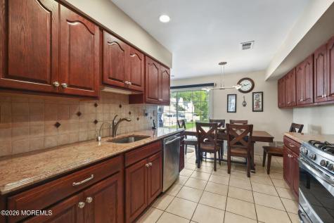 33 Culford Place Morganville NJ 07751
