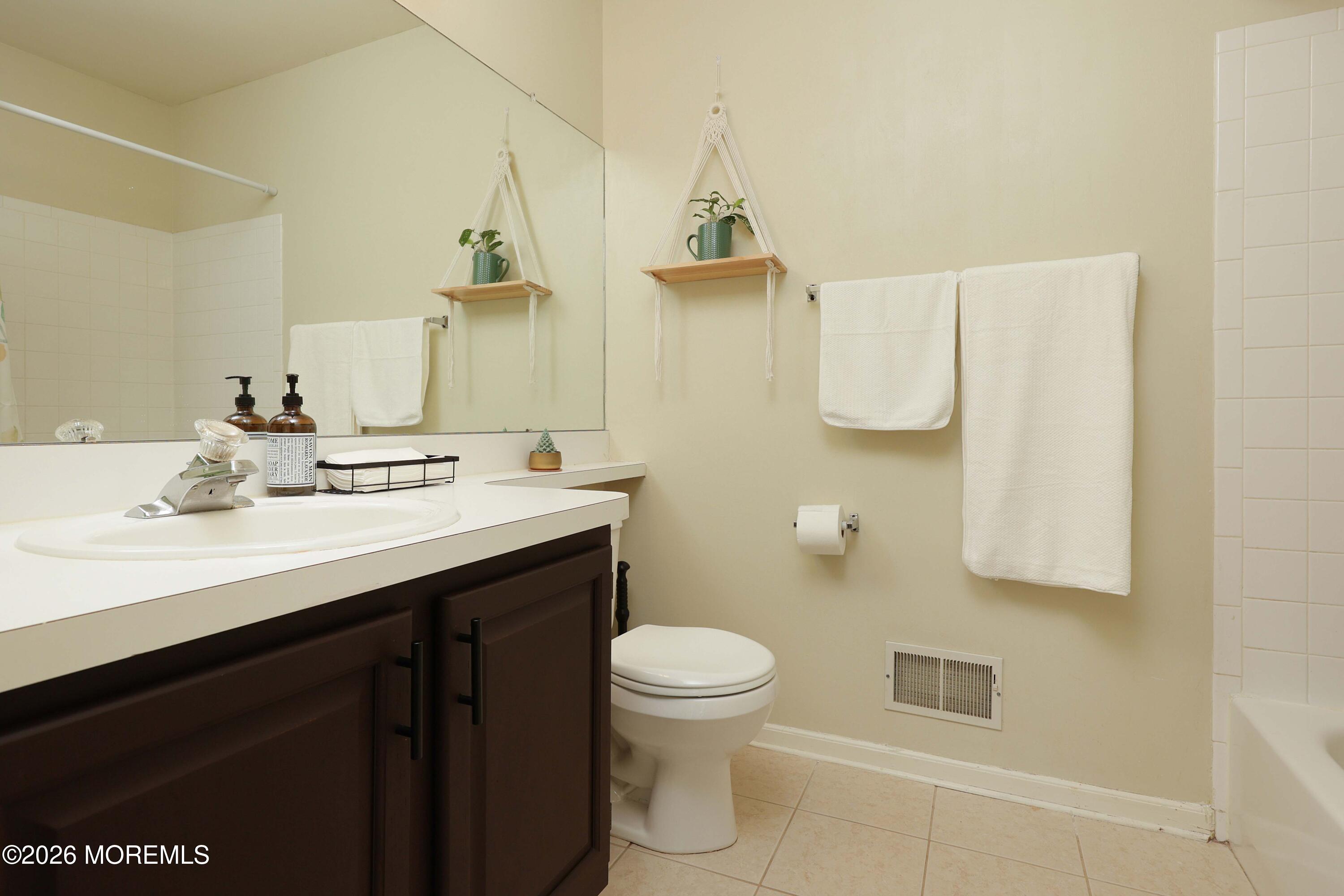 2811 Ice House Court Freehold NJ 07728