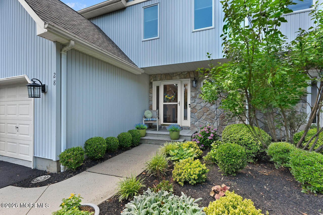 28 Hickory Lane Little Silver NJ 07739