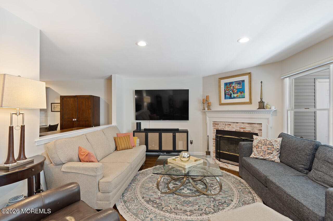 28 Hickory Lane Little Silver NJ 07739