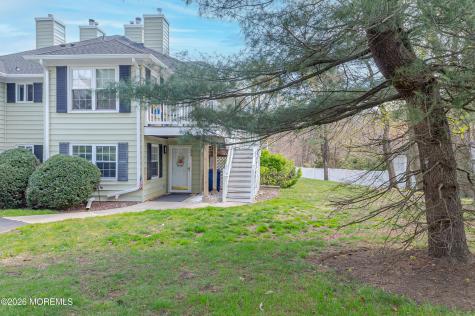 304 Buckingham Circle Middletown NJ 07748