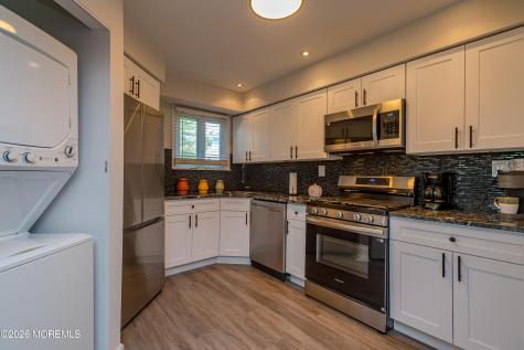 304 Buckingham Circle Middletown NJ 07748