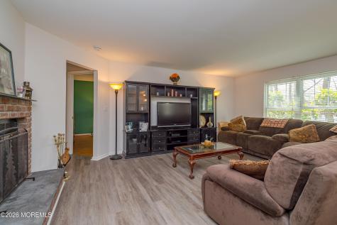 304 Buckingham Circle Middletown NJ 07748