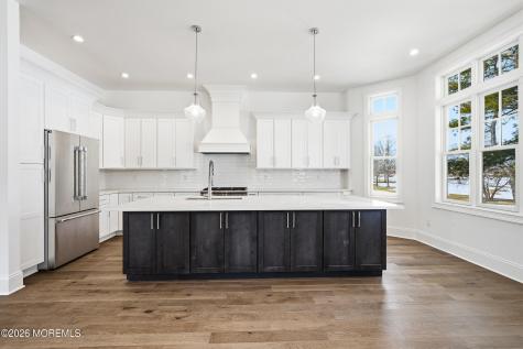 124 Eagle Way Eatontown NJ 07724