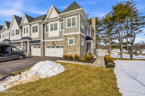 124 Eagle Way Eatontown NJ 07724