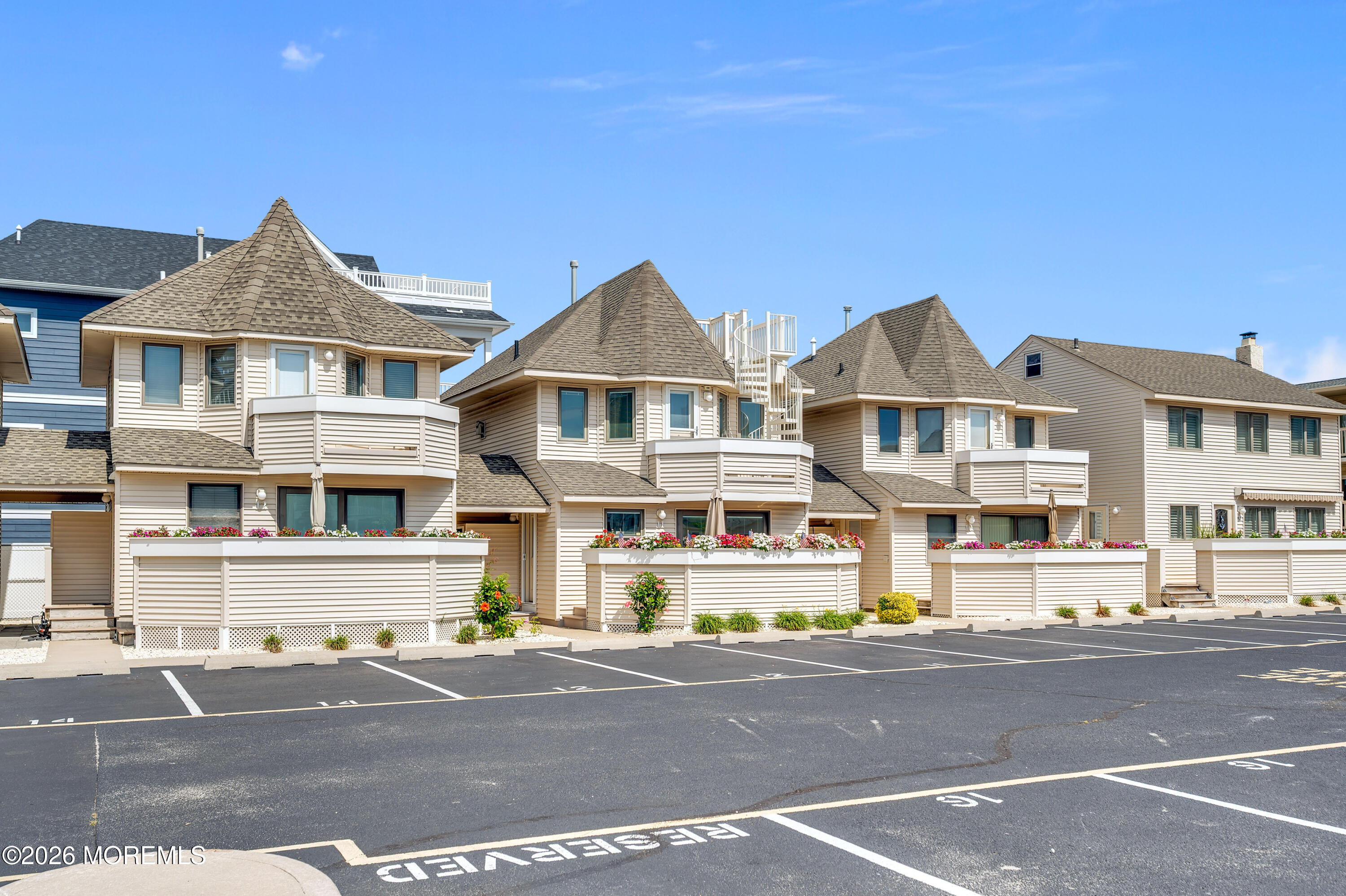 2 2nd Avenue Ortley Beach NJ 08751