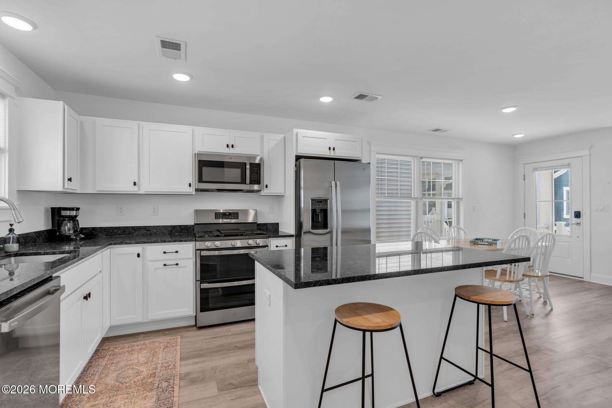 15 Shell Road Mantoloking NJ 08738