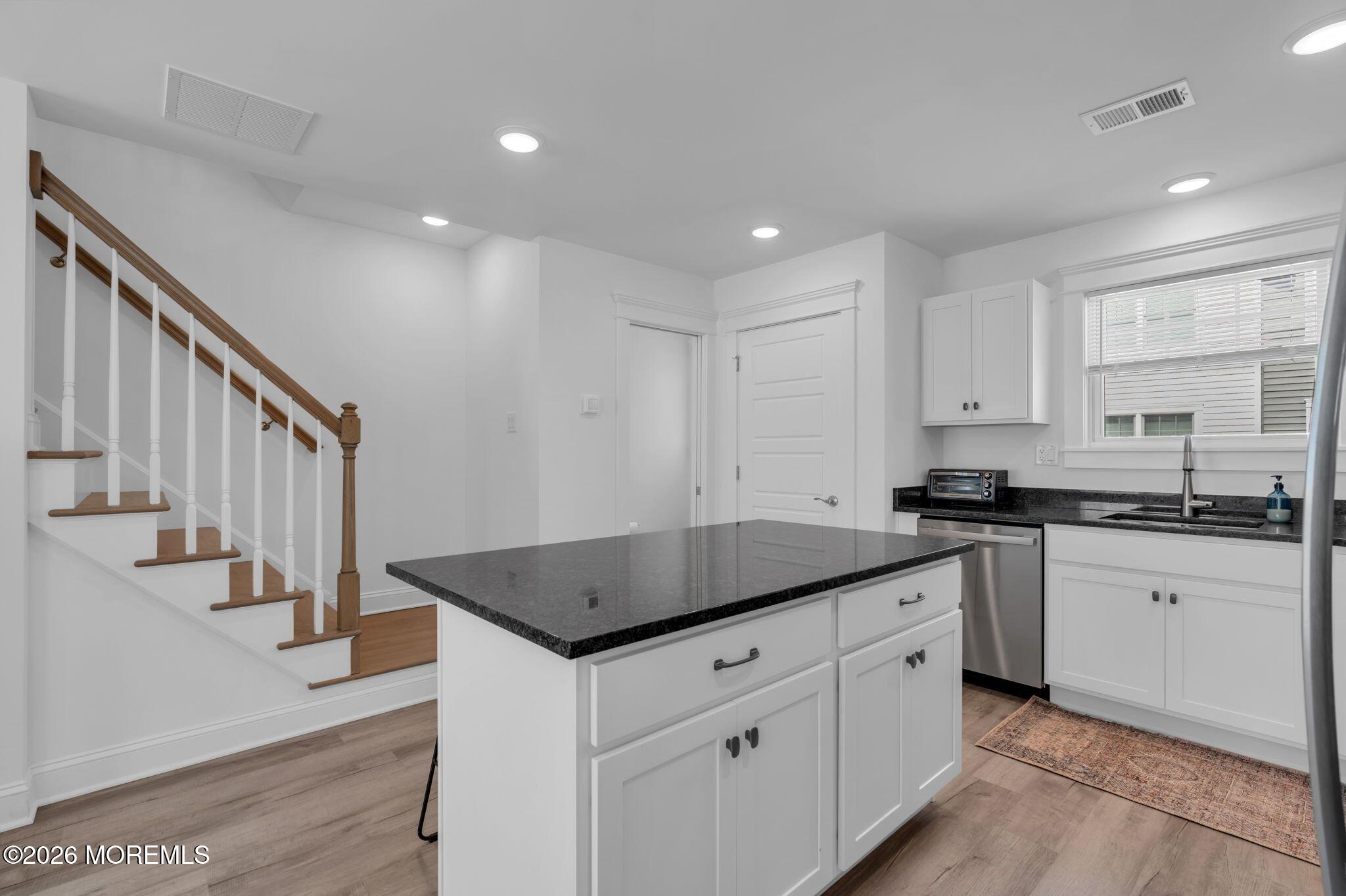 15 Shell Road Mantoloking NJ 08738