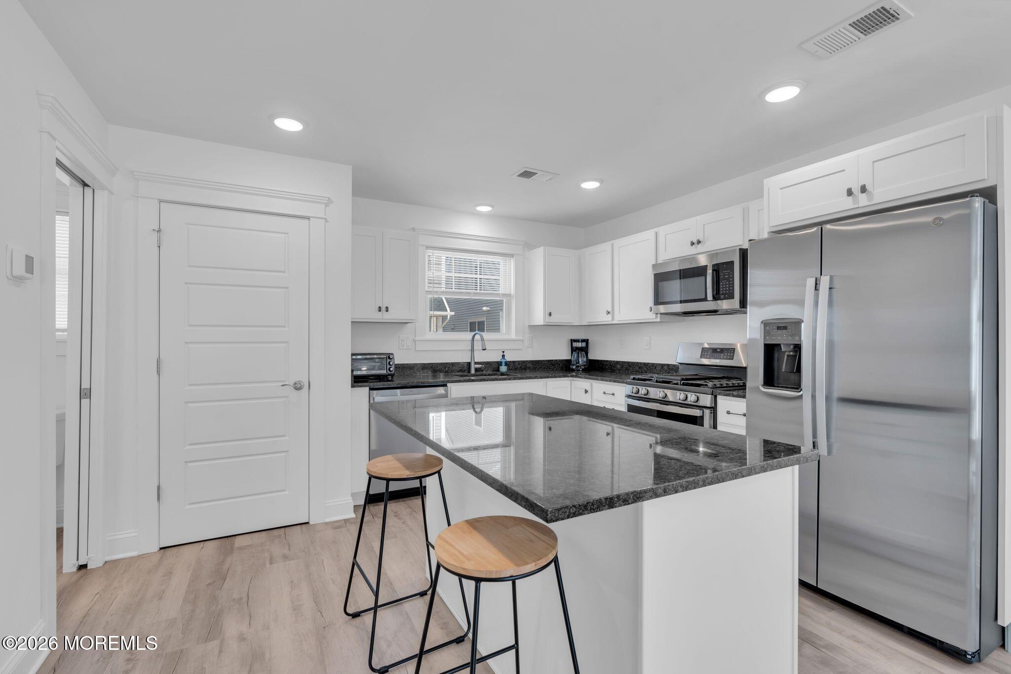 15 Shell Road Mantoloking NJ 08738