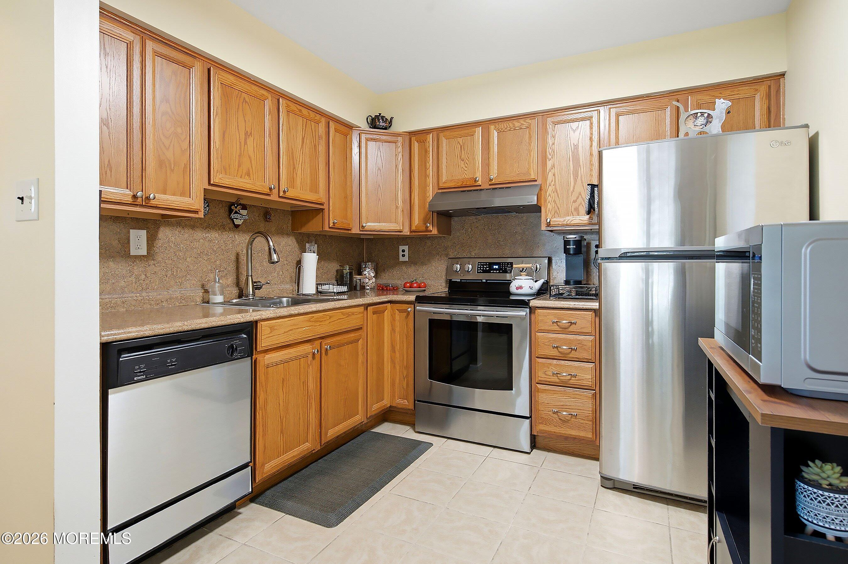 2 Waterview Drive Smithville NJ 08201