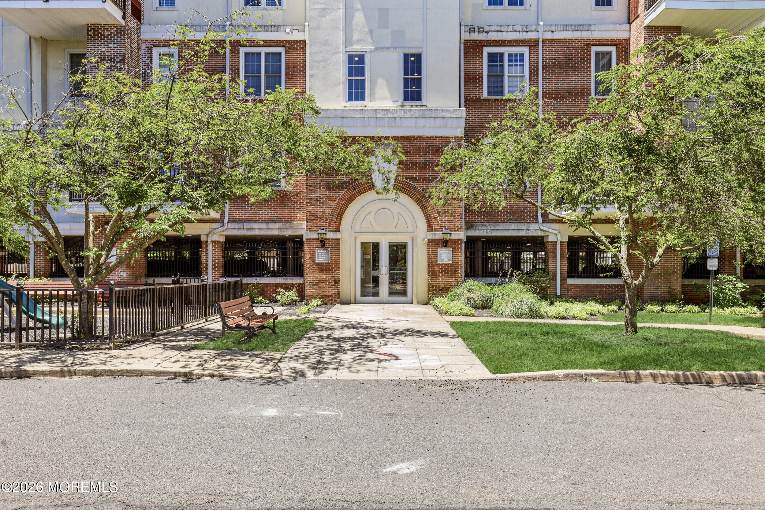 956 Madison Avenue Lakewood NJ 08701