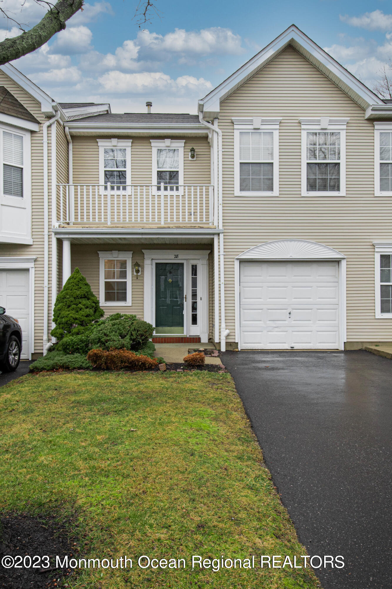 28 Picket Place Freehold NJ 07728
