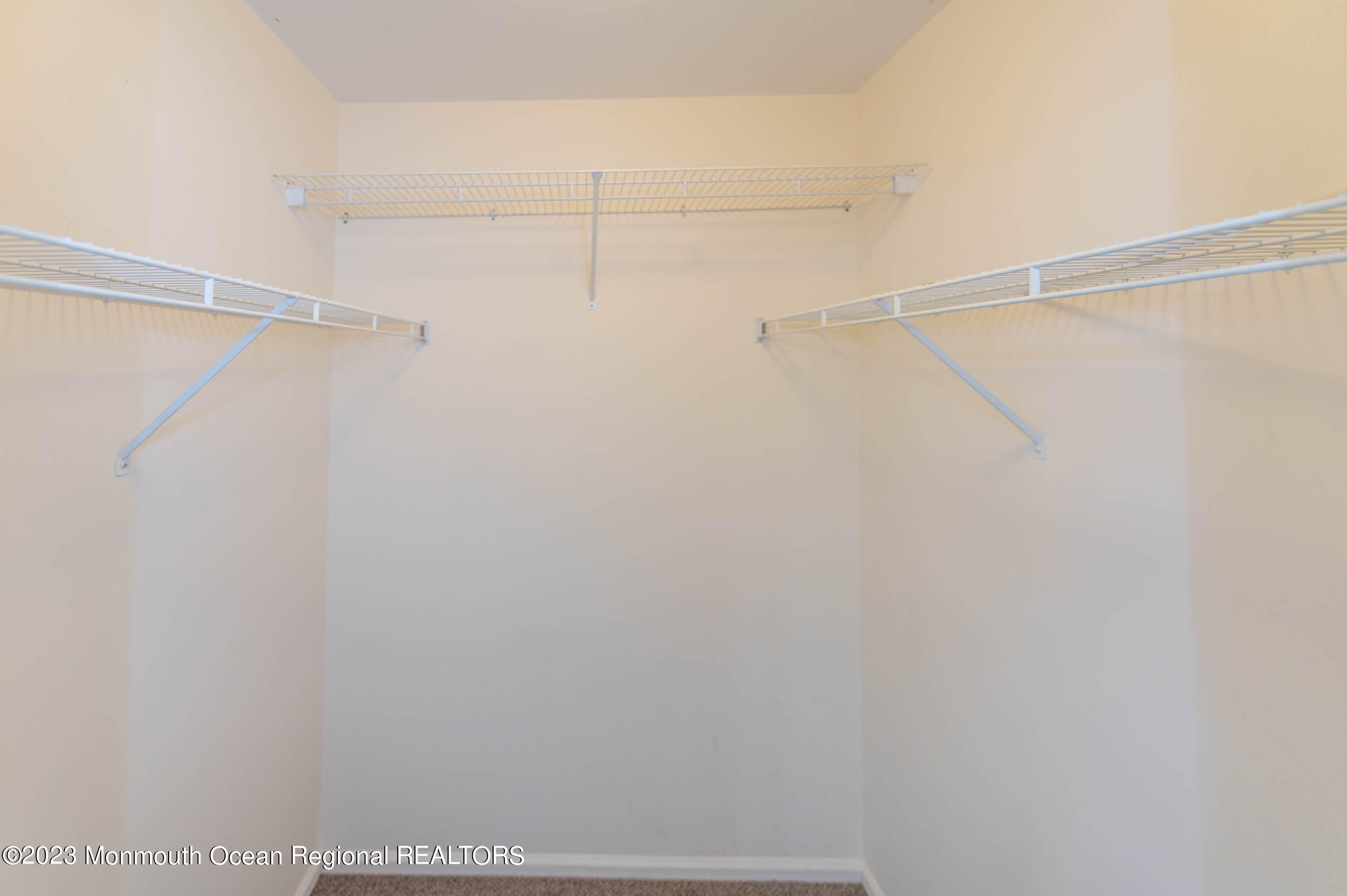 28 Picket Place Freehold NJ 07728