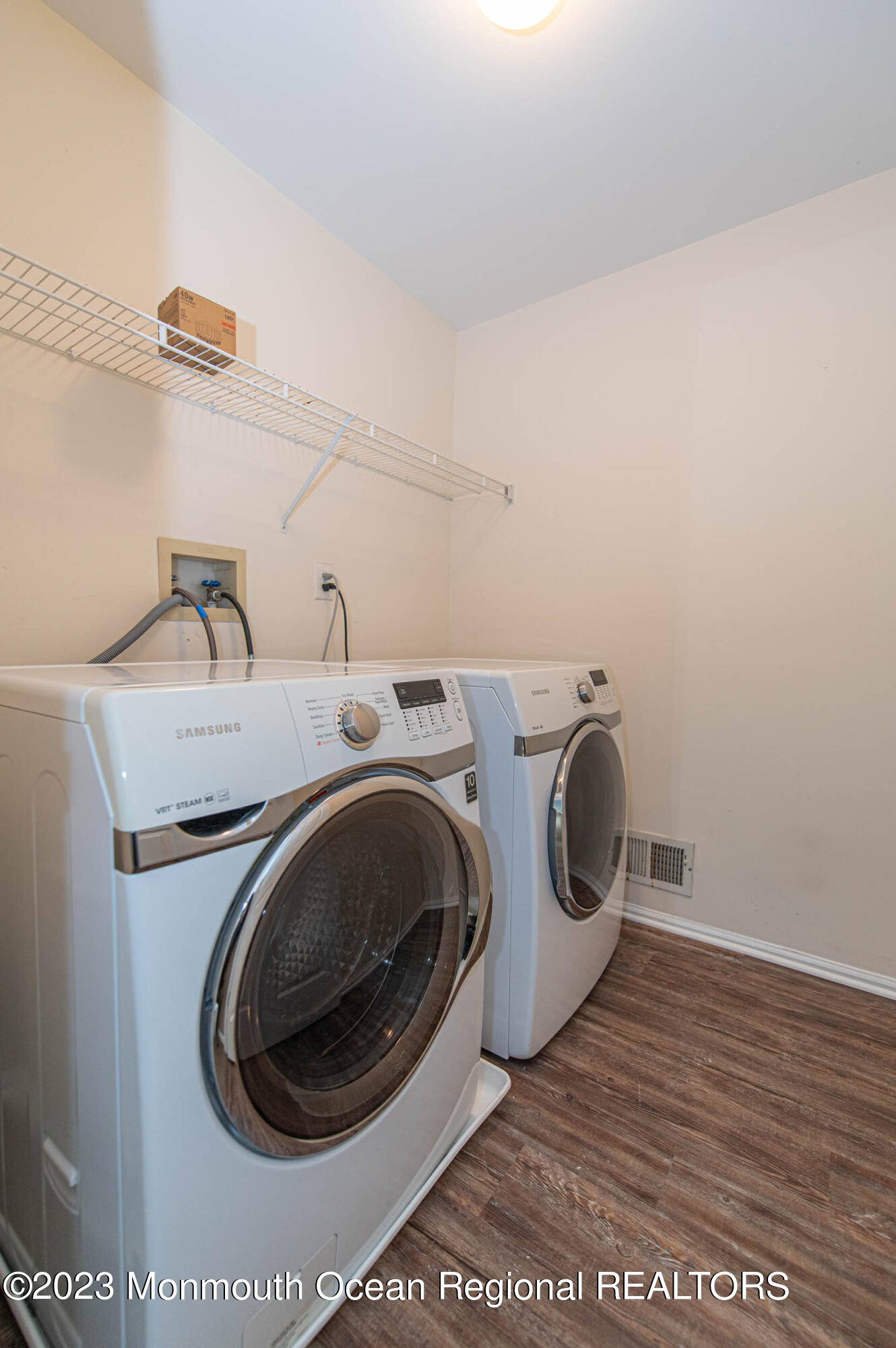 28 Picket Place Freehold NJ 07728
