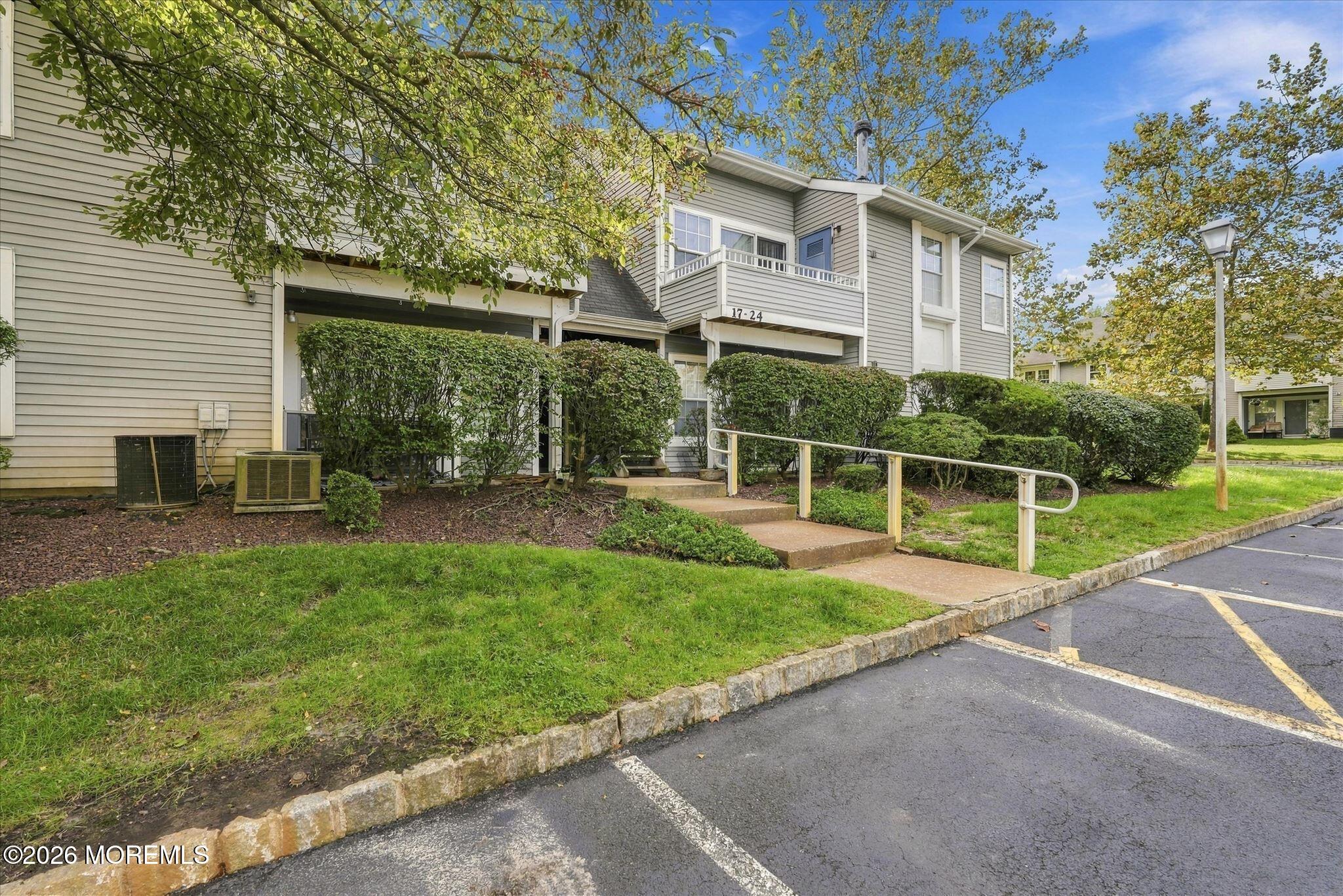 20 Gait Court Tinton Falls NJ 07753