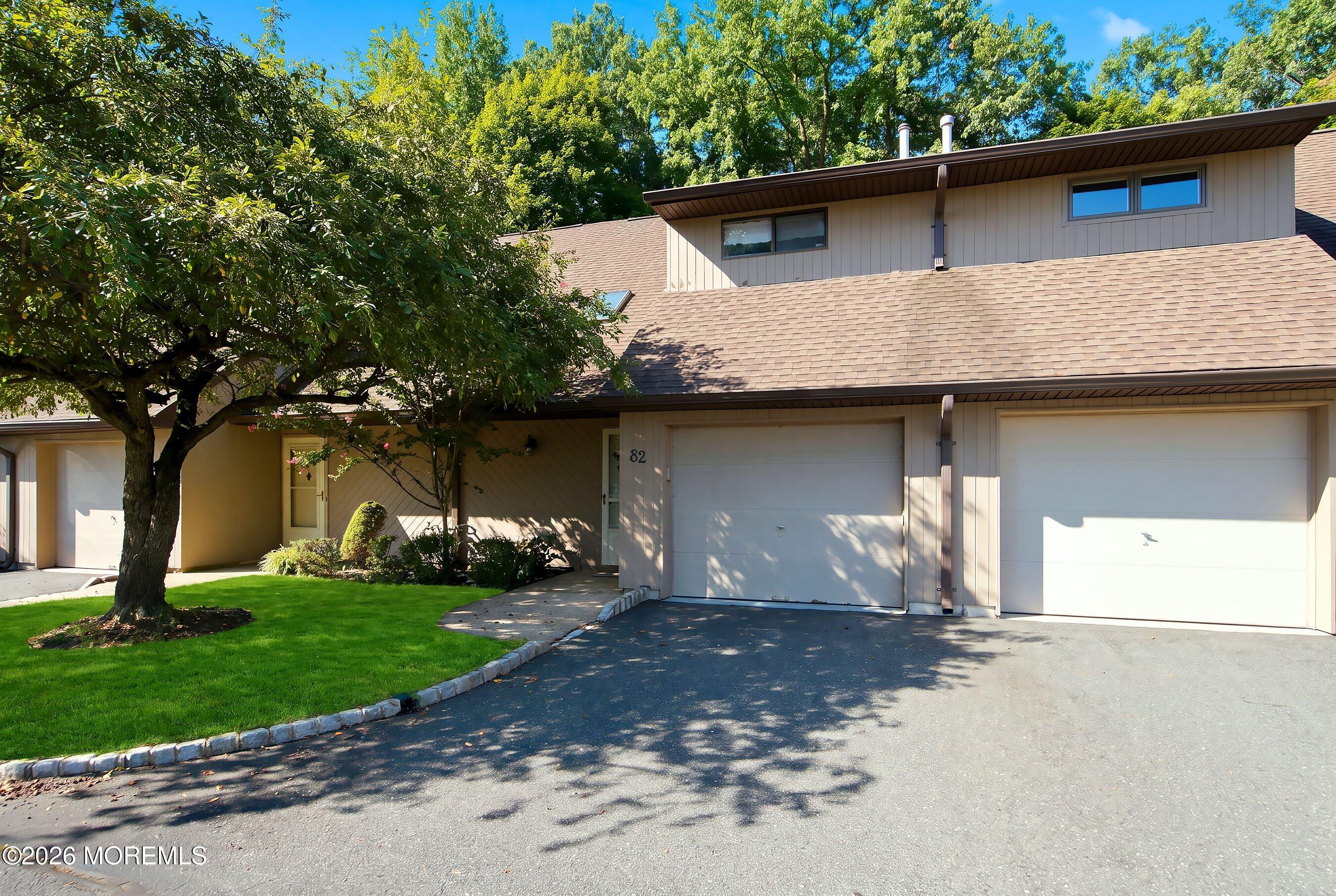 82 Wigwam Lane Tinton Falls NJ 07724