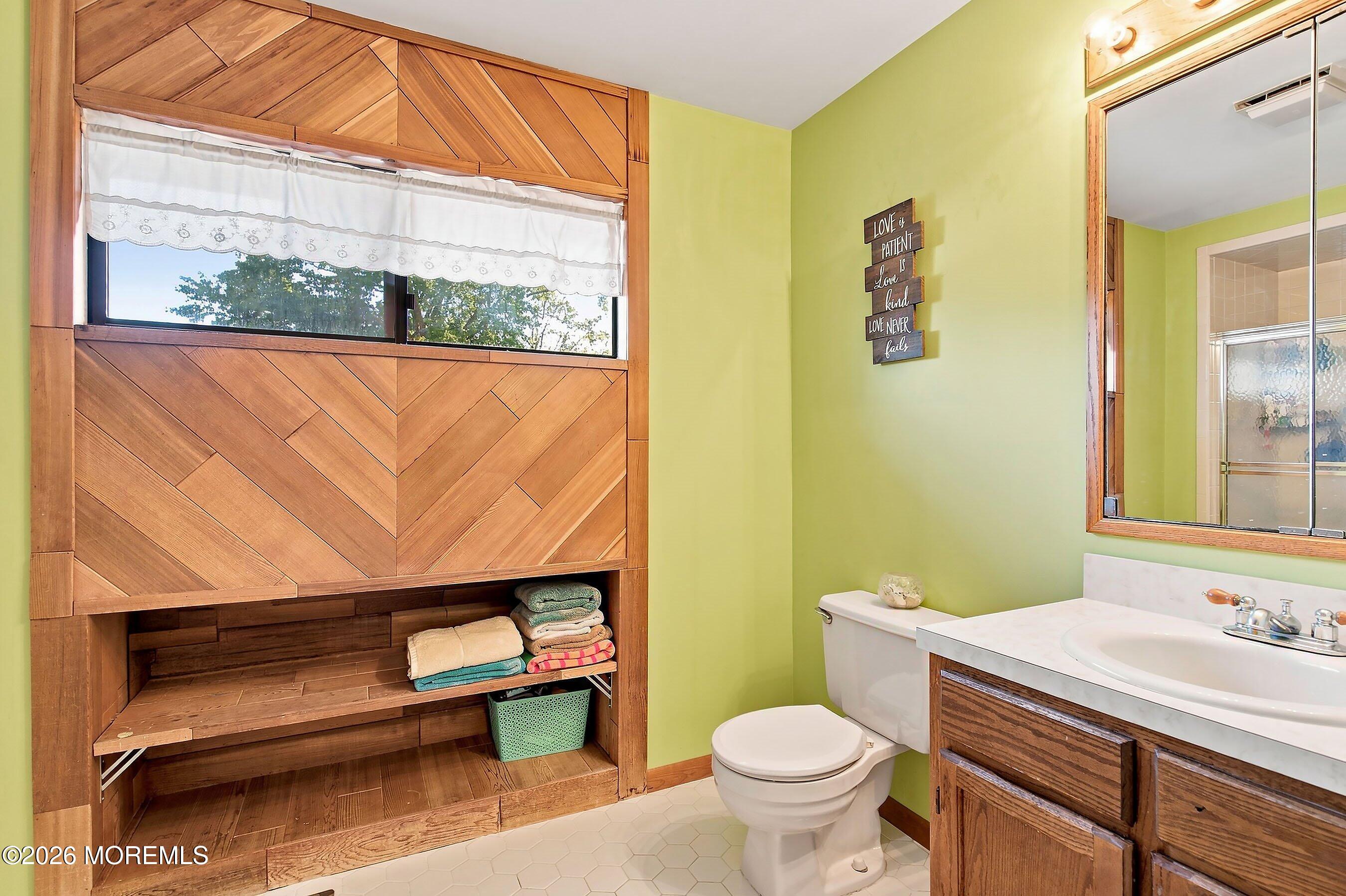 82 Wigwam Lane Tinton Falls NJ 07724