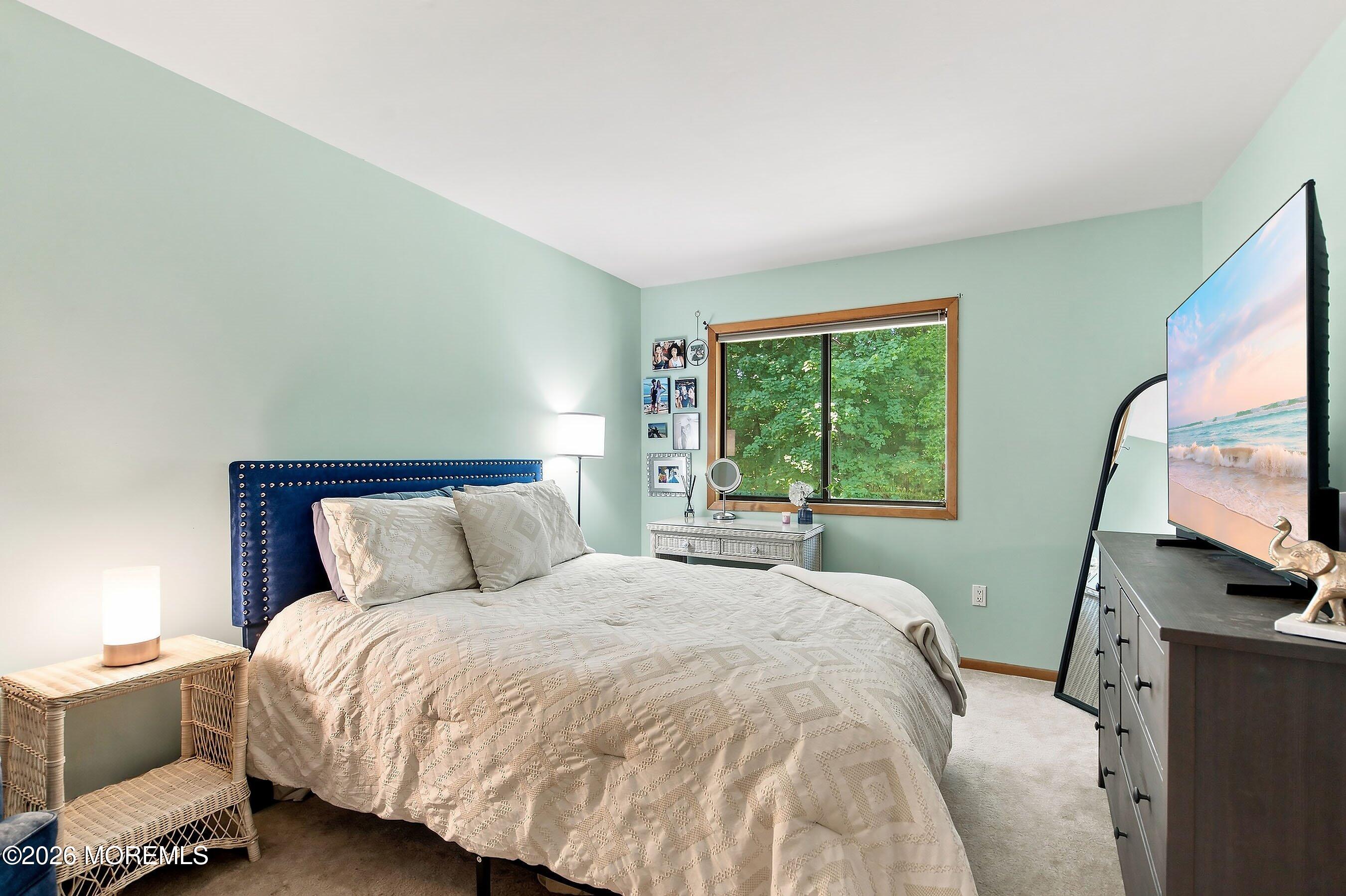 82 Wigwam Lane Tinton Falls NJ 07724