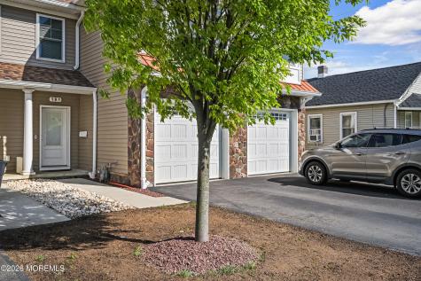 191 Chingarora Avenue Keyport NJ 07735