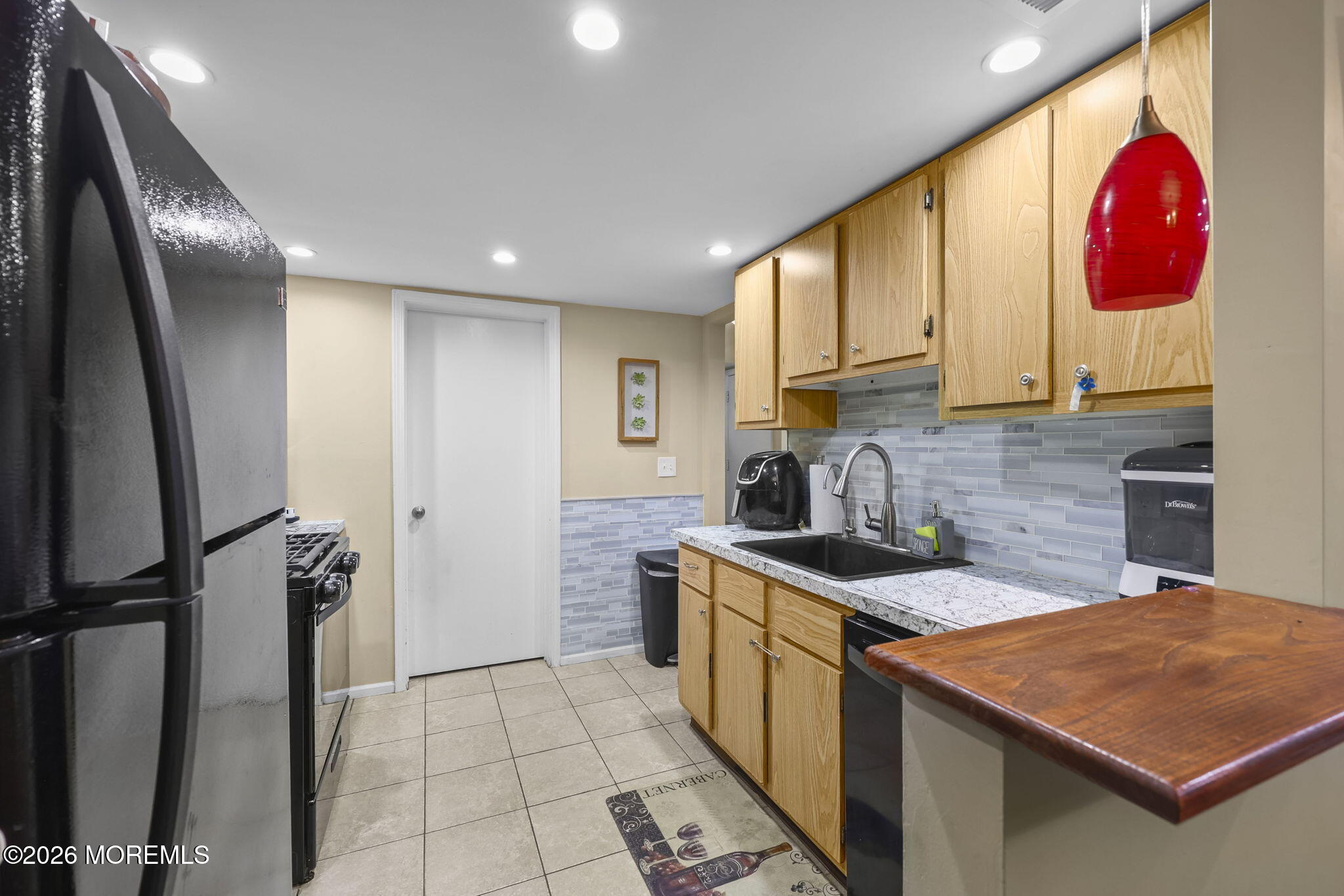 3 Eagle Court Howell NJ 07731