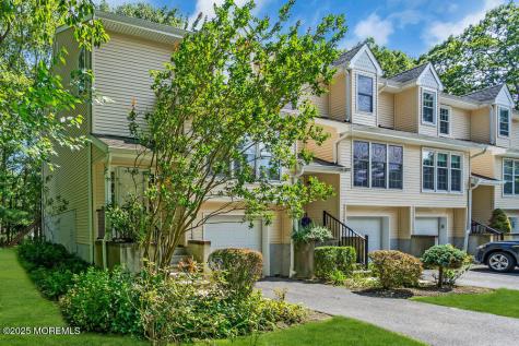 7 Hickory Court Brielle NJ 08730