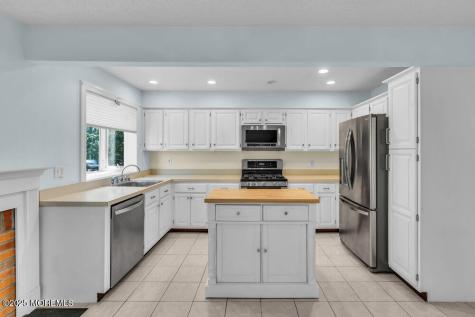 7 Hickory Court Brielle NJ 08730