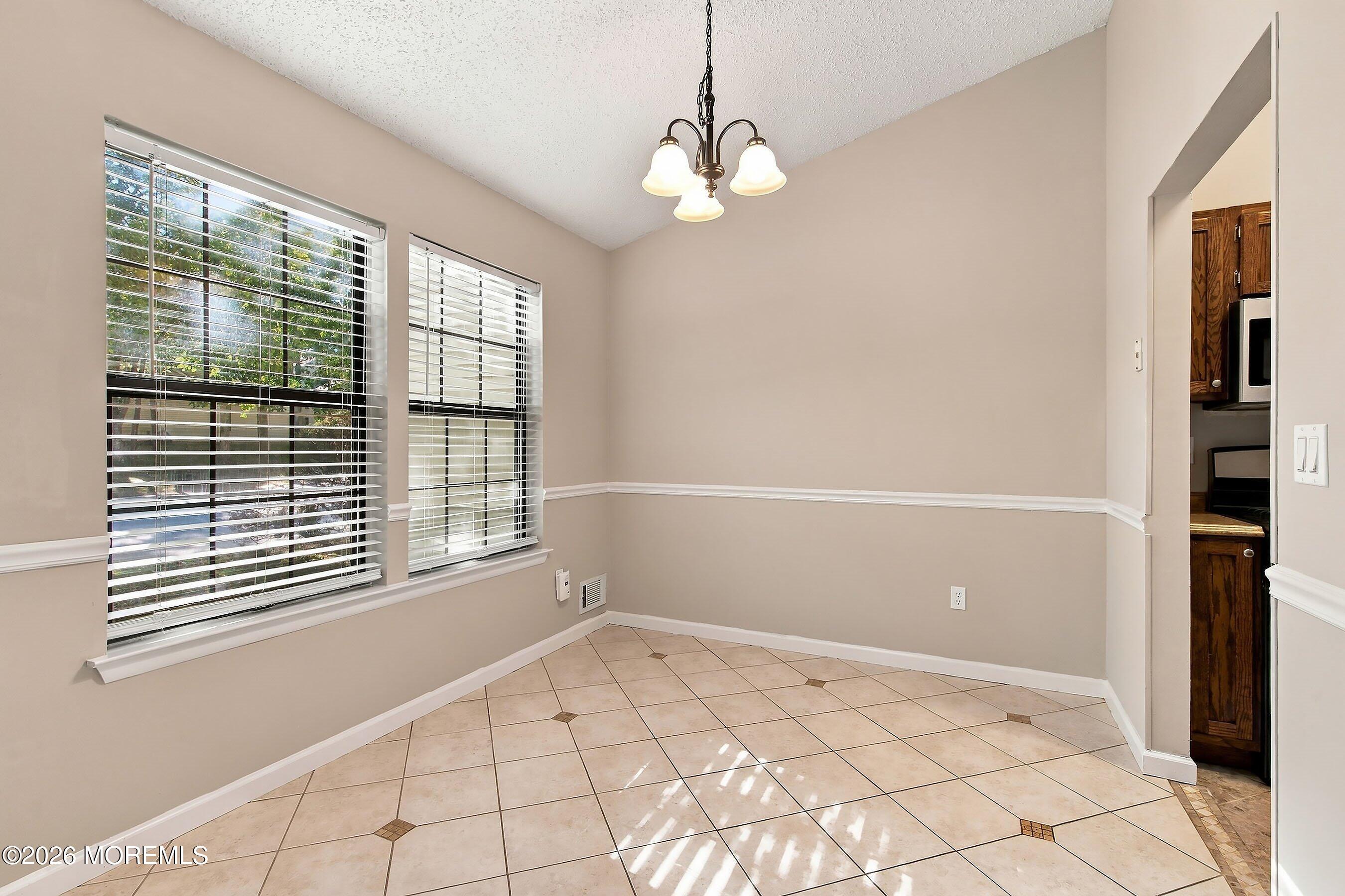 37 Azalea Circle Jackson NJ 08527