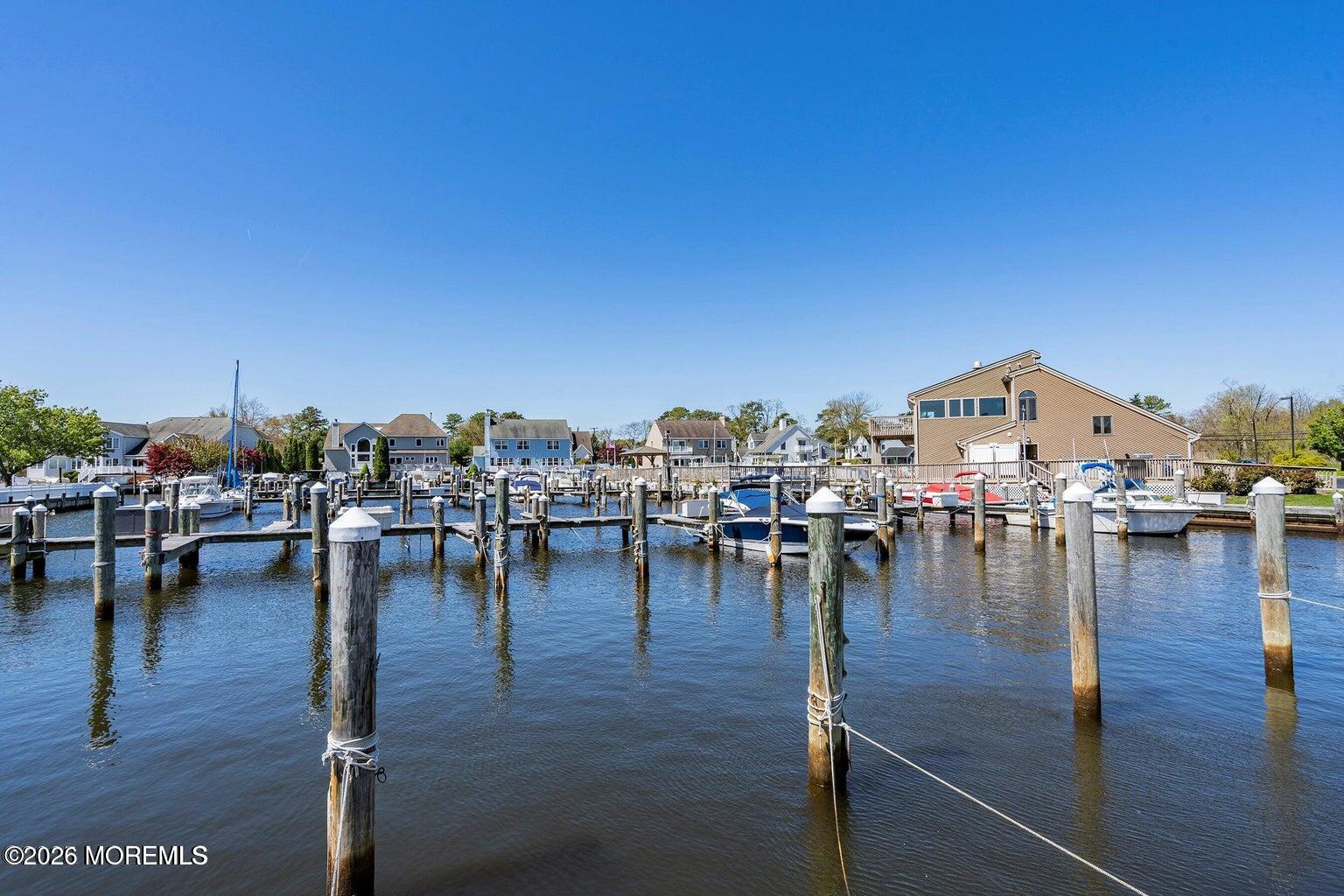 10 N Pier Brick NJ 08723