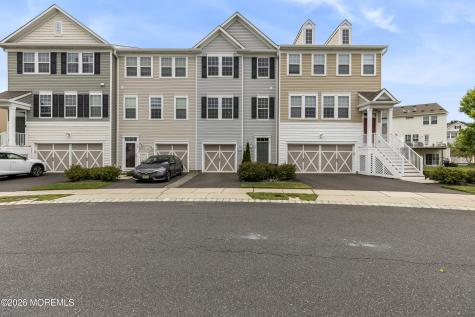 123 Beacon Lane Eatontown NJ 07724