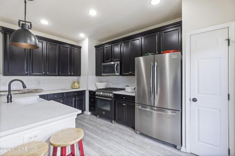 123 Beacon Lane Eatontown NJ 07724