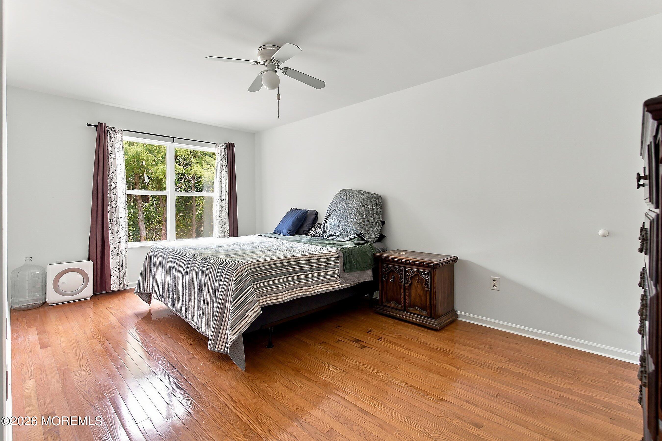 46 Vincent Court Little Egg Harbor NJ 08087