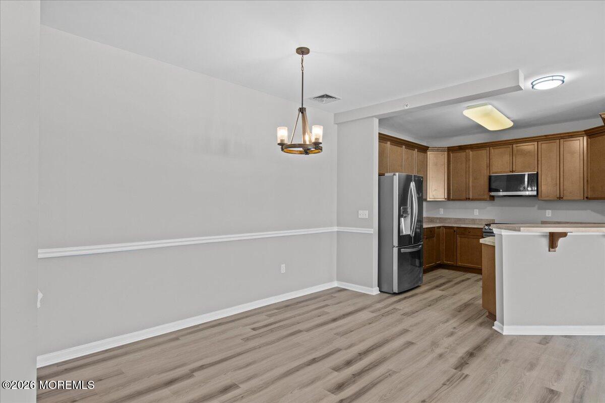 136 Mill Pond Way Eatontown NJ 07724