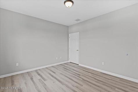 136 Mill Pond Way Eatontown NJ 07724