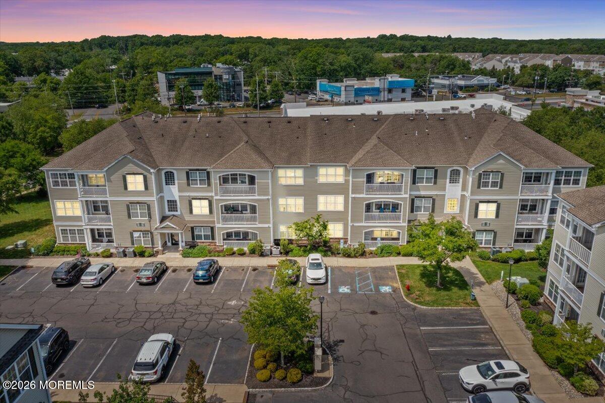 136 Mill Pond Way Eatontown NJ 07724