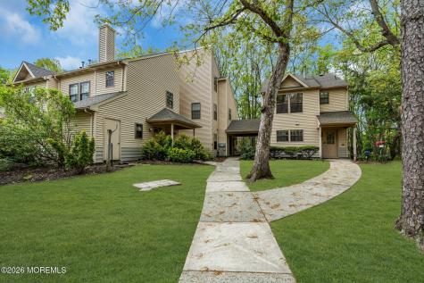 84 Azalea Circle Jackson NJ 08527