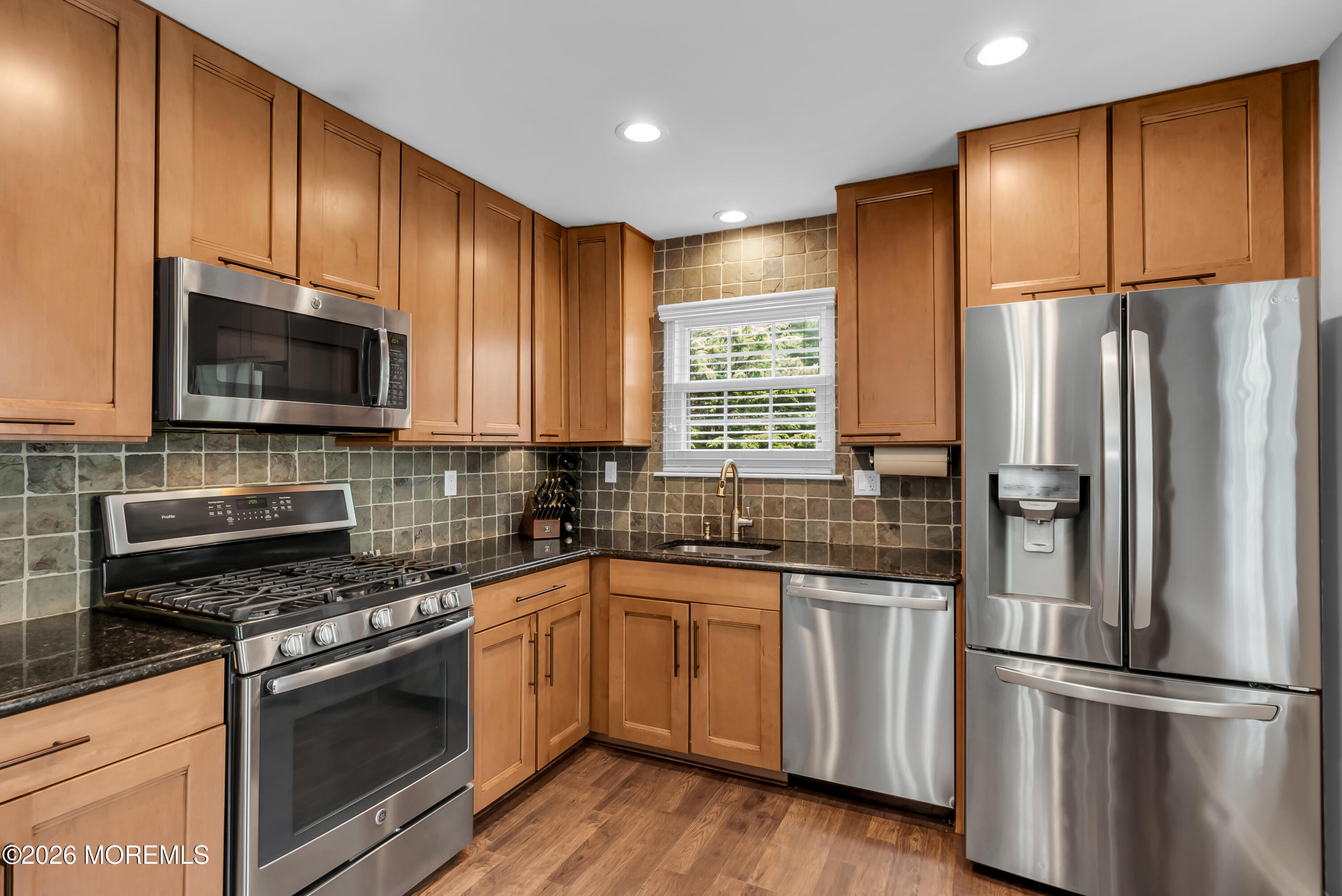 157 Foxhill Court Aberdeen NJ 07747