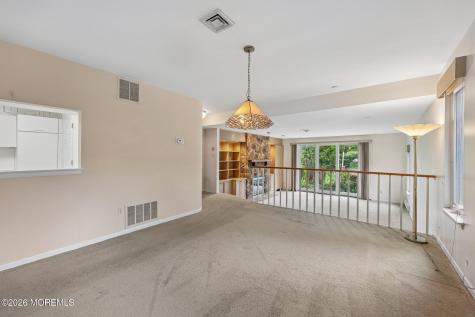 1 Peabody Court Teaneck NJ 07666