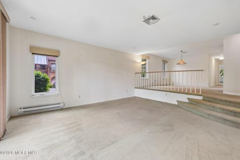 1 Peabody Court Teaneck NJ 07666
