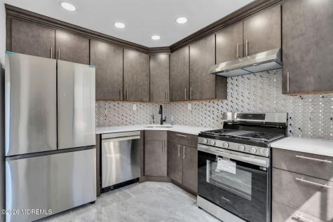 53 Heritage Lane Fords NJ 08863