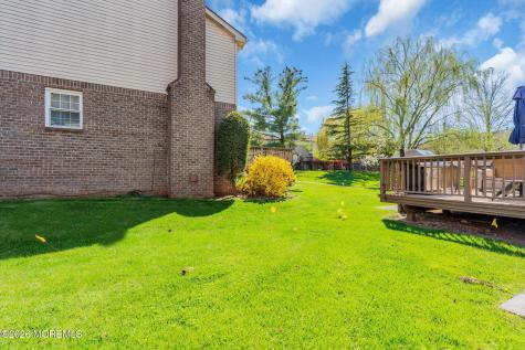 53 Heritage Lane Fords NJ 08863