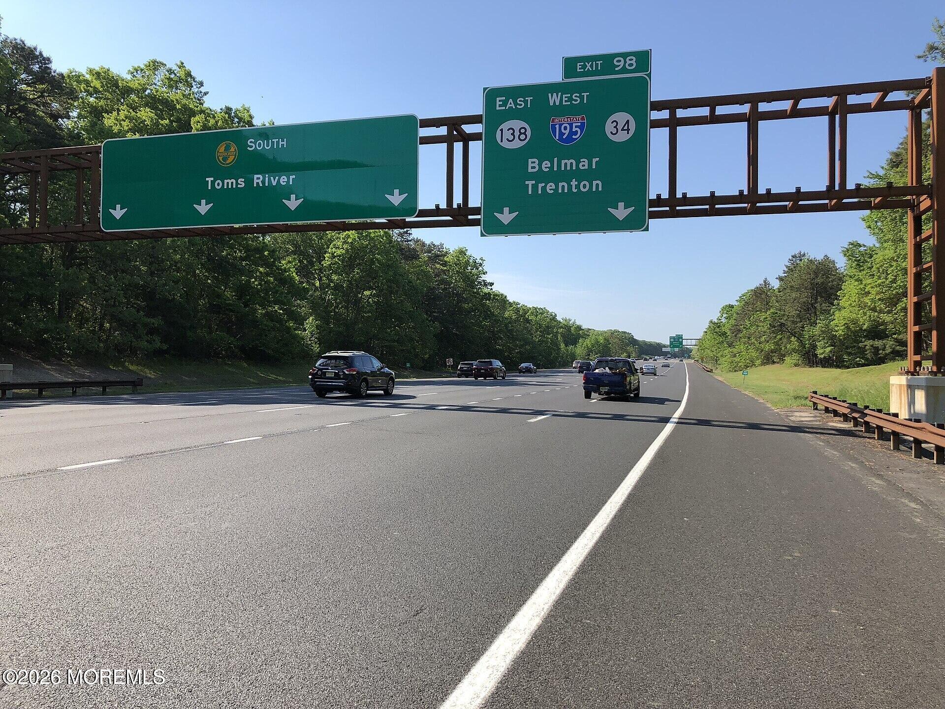 27 Racquet Road Wall NJ 07719