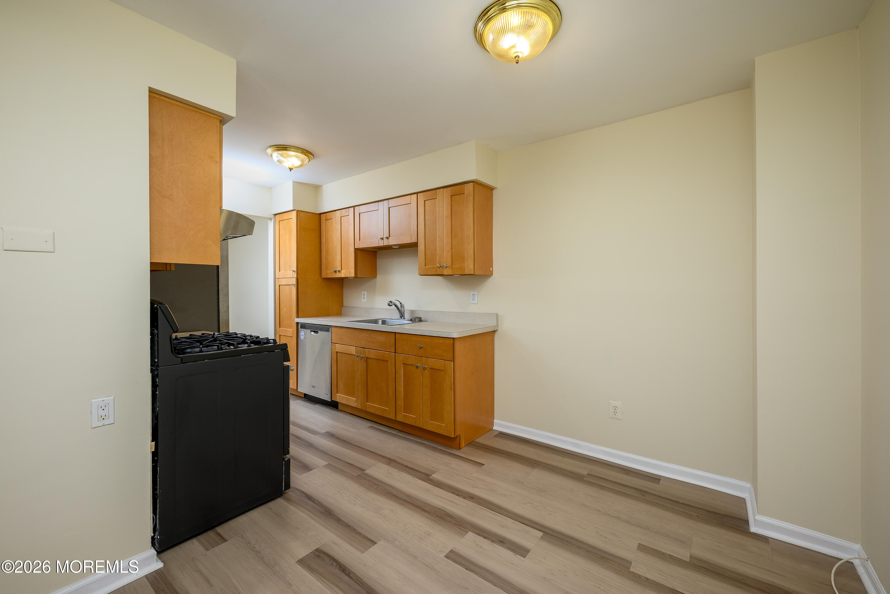 213 Longwood Drive Englishtown NJ 07726