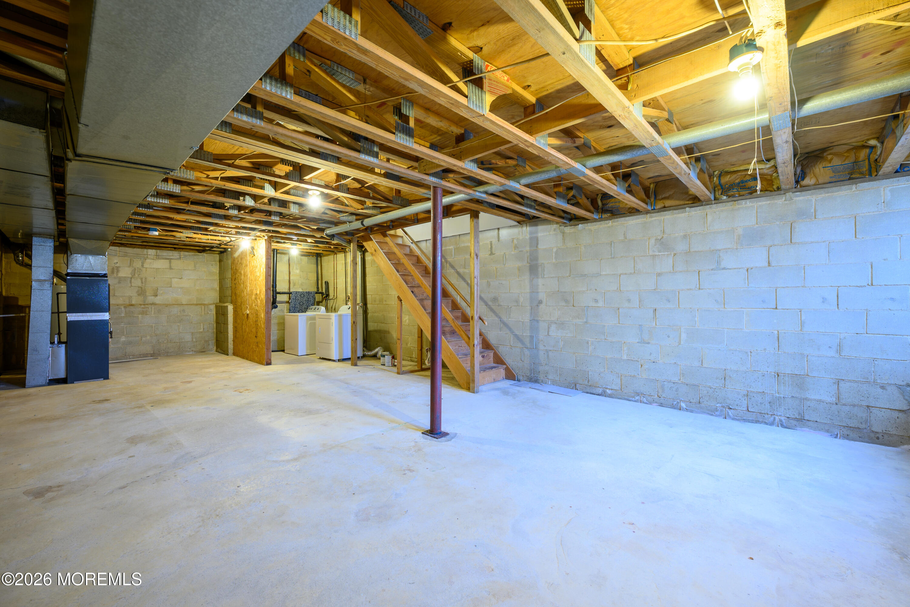 213 Longwood Drive Englishtown NJ 07726