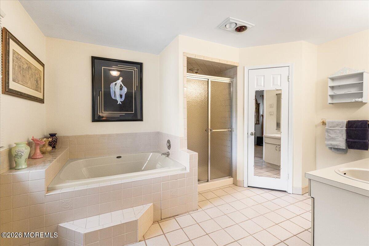 136 Tangerine Drive Marlboro NJ 07746